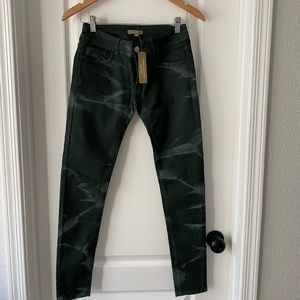 Romeo and Juliet skinny jeans